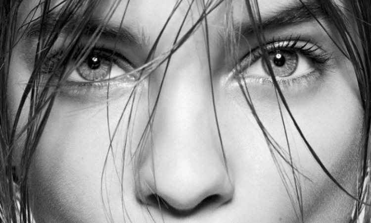 Barbara-Palvin-by-Zoltan-Tombor-for-Marie-Claire-Hungary-5-folkr-cover