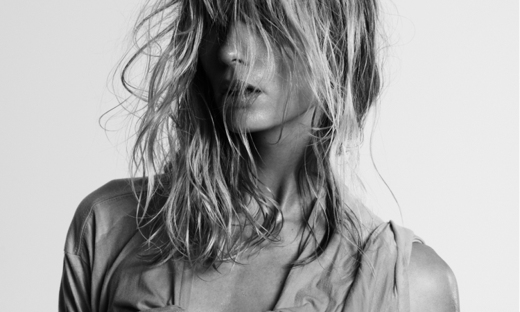 julia-stegner-for-25-Magazine-fall-winter-2013-issue-cover