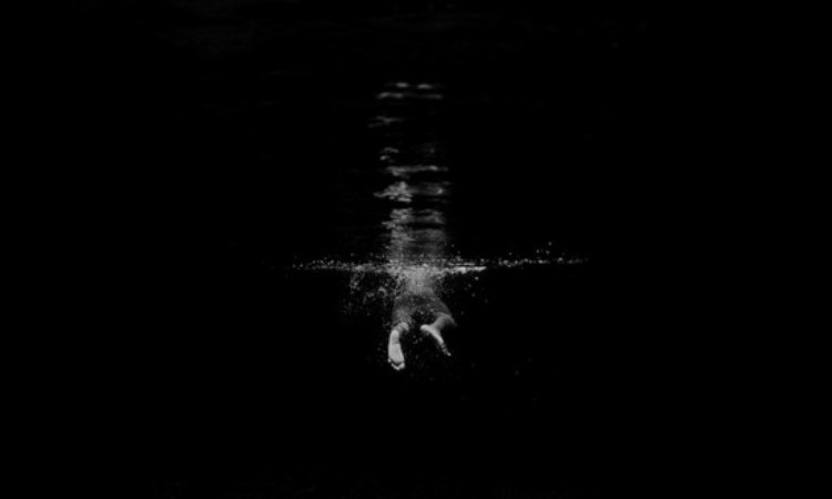 Minimalistic-Photography-by-Hengki-Koentjoro-folkr-cover