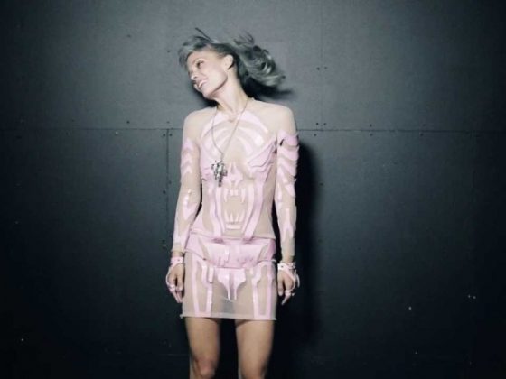 Oh Land – Pyromaniac