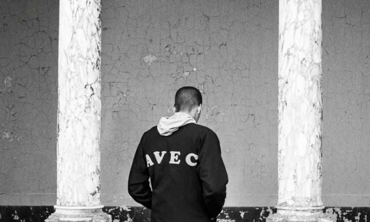 avec-springsummer-2014-lookbook-cover