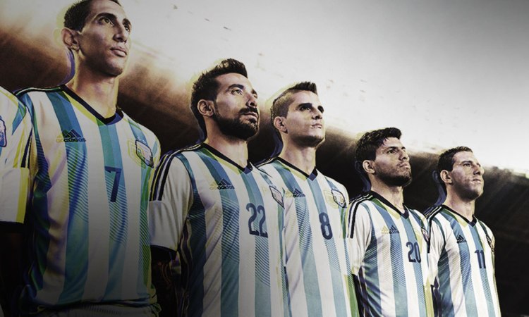 le-kit-indispensable-de-la-coupe-du-Monde-de-la-FIFA-2014