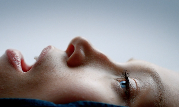 hm-go-green-wear-blue-conscious-denim-cover