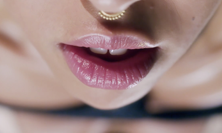 fka-twigs-pendulum-cover