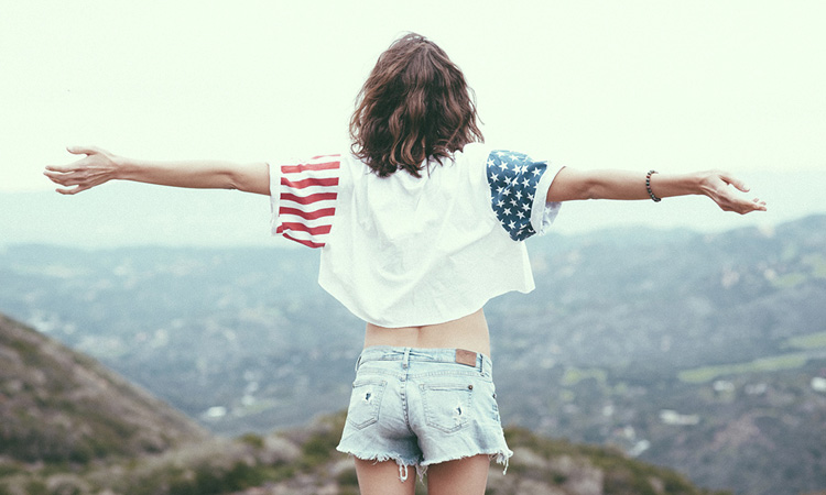 la-muse-du-mois-folkr-casey-jayne-alex-hutchinson-cover