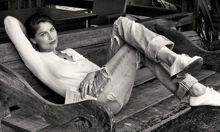 welcome-to-my-world-jeans-folkr-sunday-chill-cover