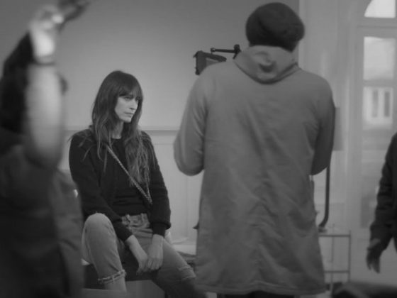 Caroline-de-maigret-chanel-gabrielle-bag-folkr